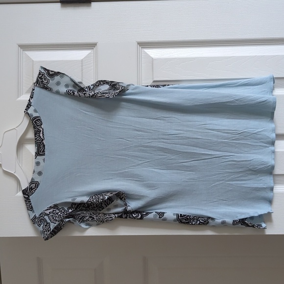 Express Ladies Top - Picture 6 of 8